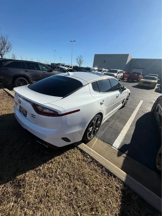 2018 Kia Stinger GT - Image 7 of 15