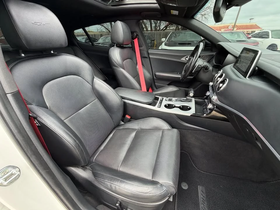 2018 Kia Stinger GT - Image 12 of 20