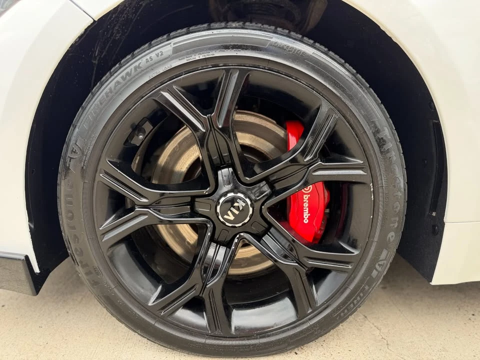 2018 Kia Stinger GT - Image 18 of 20