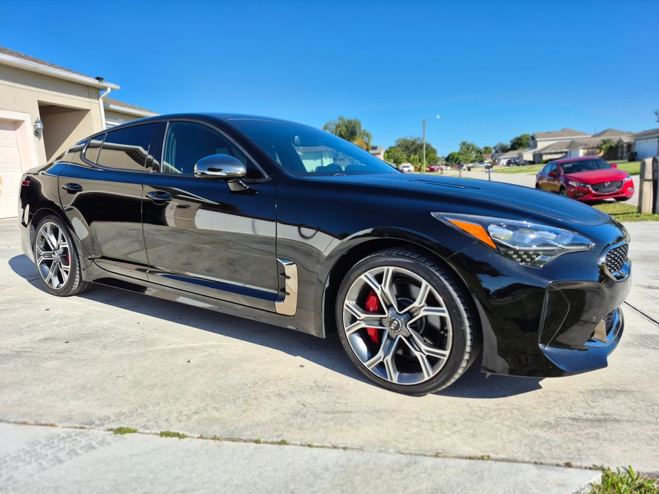 2018 Kia Stinger GT - Image 19 of 31