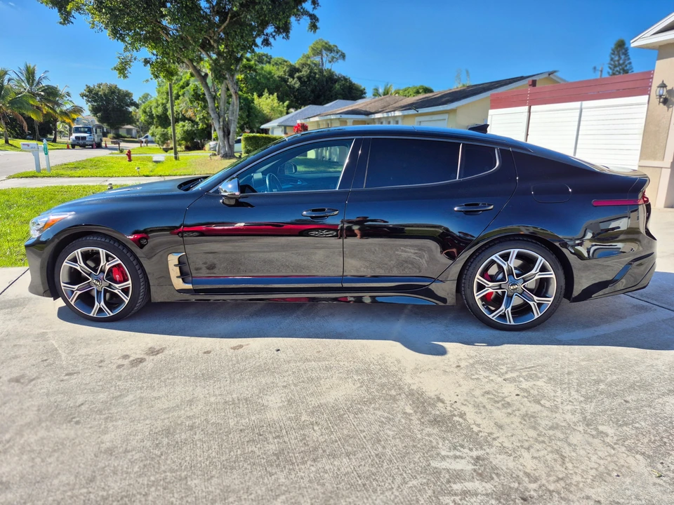 2018 Kia Stinger GT - Image 11 of 31
