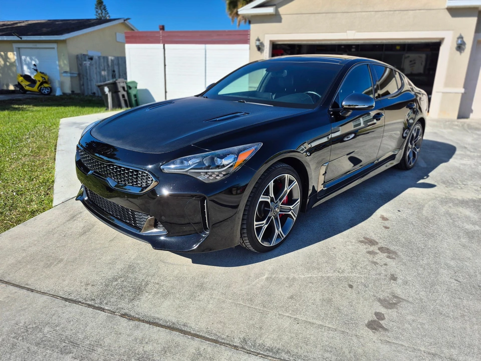 2018 Kia Stinger GT - Image 8 of 31