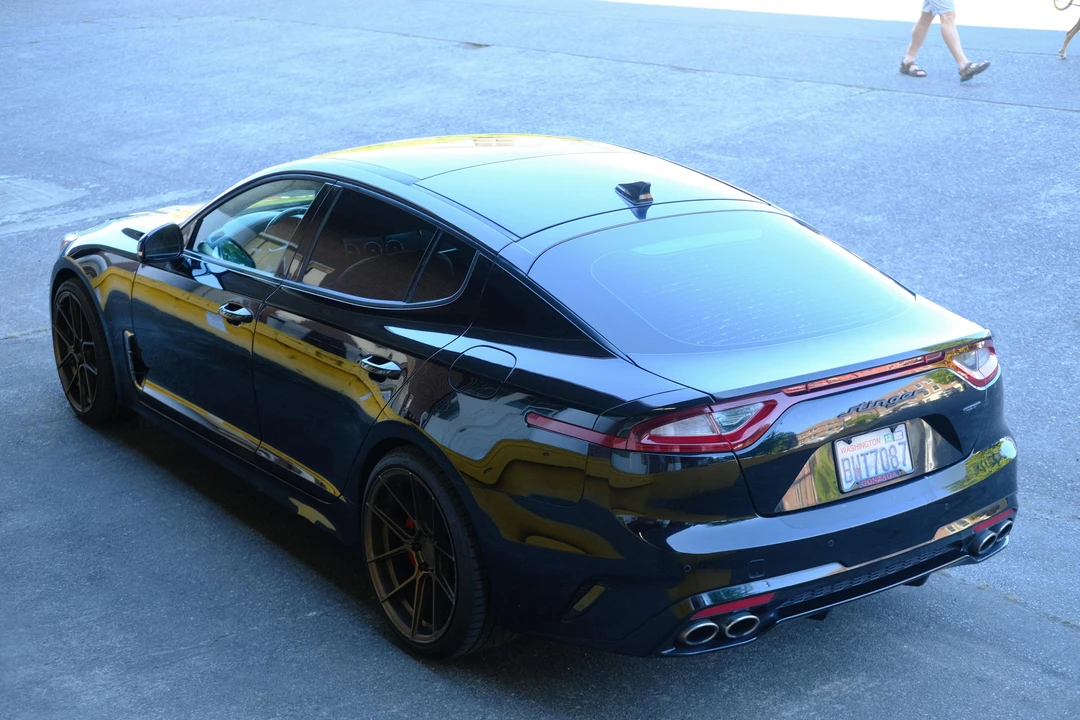 2018 Kia Stinger GT - Image 13 of 31