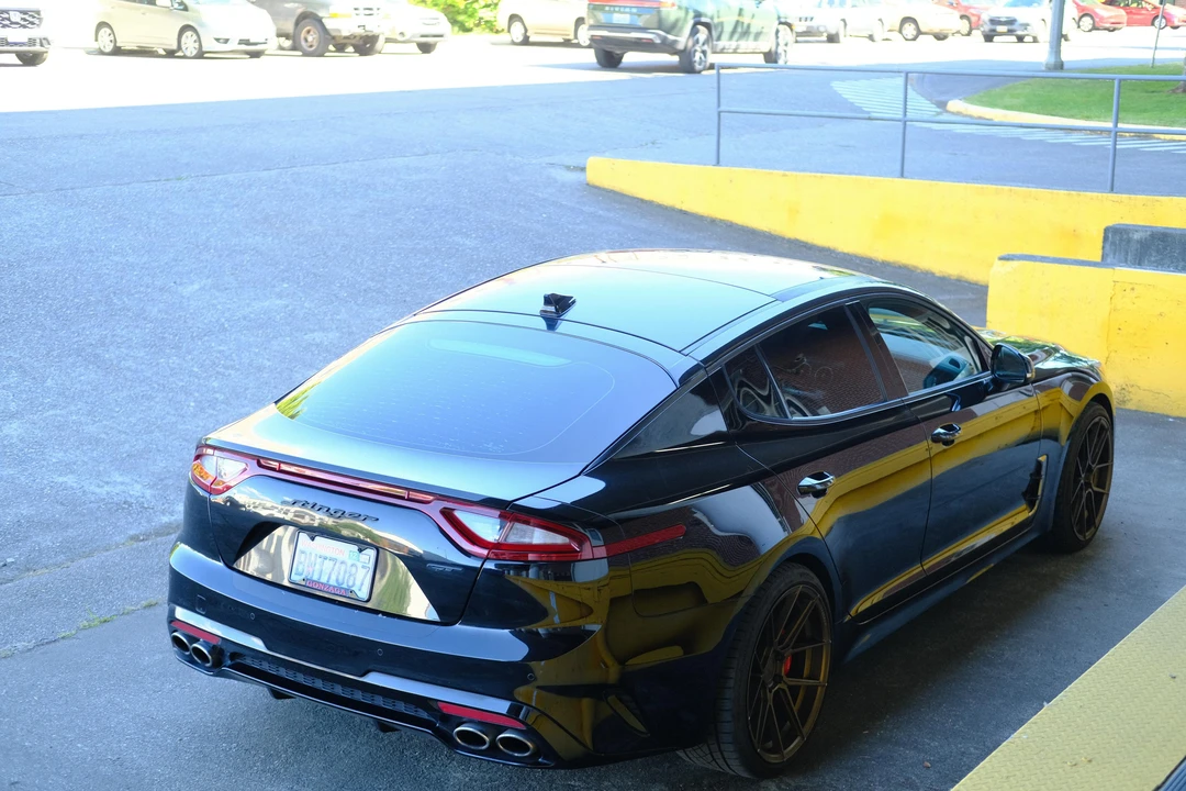 2018 Kia Stinger GT - Image 16 of 31
