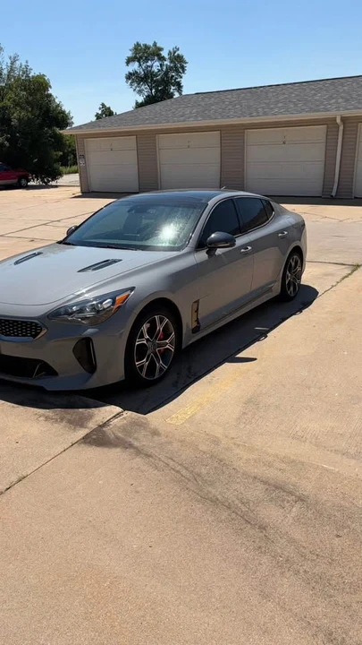 2018 Kia Stinger GT - Image 2 of 7
