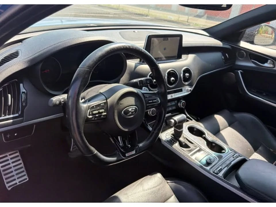 2018 Kia Stinger GT - Image 6 of 9
