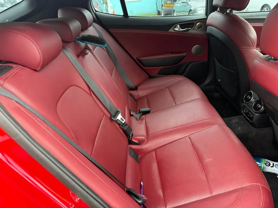 2018 Kia Stinger GT - Image 9 of 12