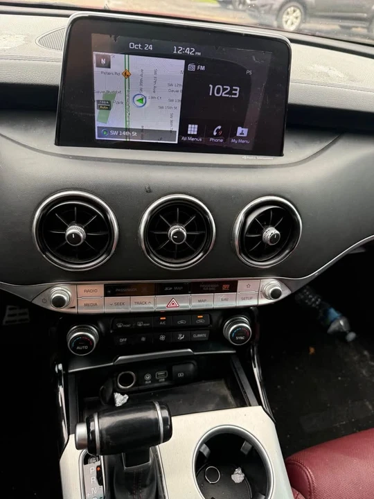 2018 Kia Stinger GT - Image 12 of 12