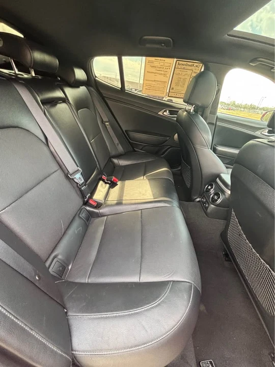 2018 Kia Stinger GT - Image 8 of 10