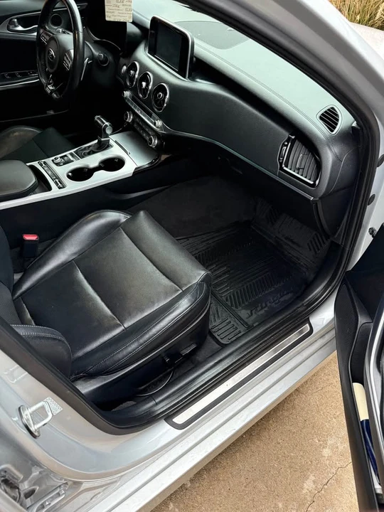 2018 Kia Stinger GT - Image 7 of 11