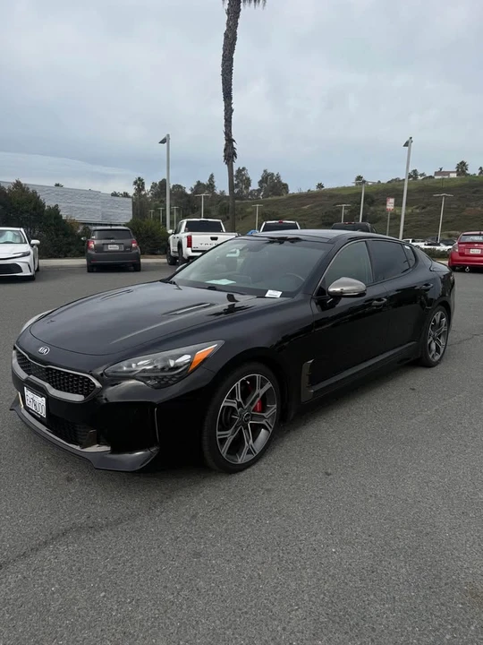 2018 Kia Stinger GT - Image 2 of 13
