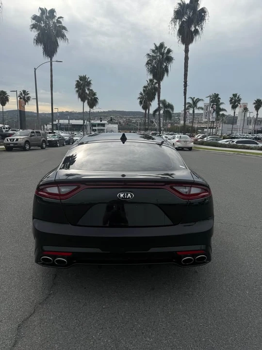 2018 Kia Stinger GT - Image 5 of 13