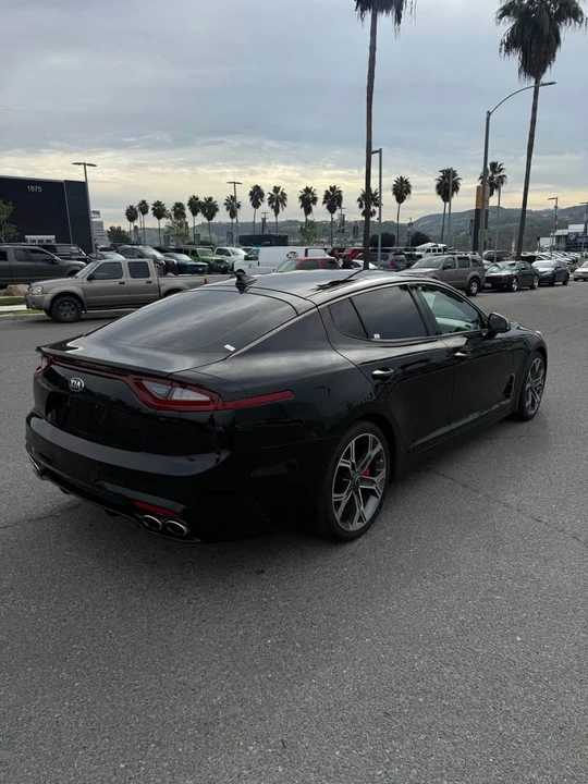 2018 Kia Stinger GT - Image 7 of 13
