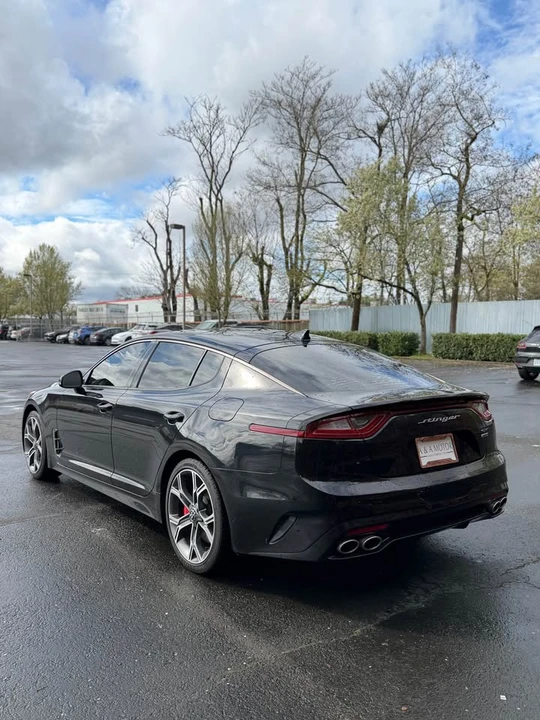 2018 Kia Stinger GT - Image 5 of 17