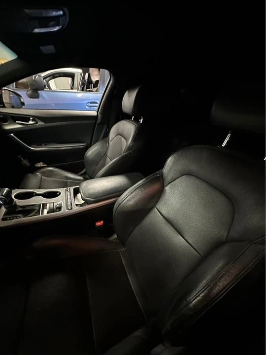 2018 Kia Stinger GT - Image 4 of 5