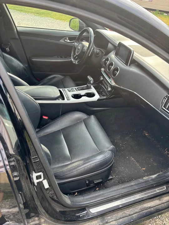 2018 Kia Stinger GT - Image 4 of 5
