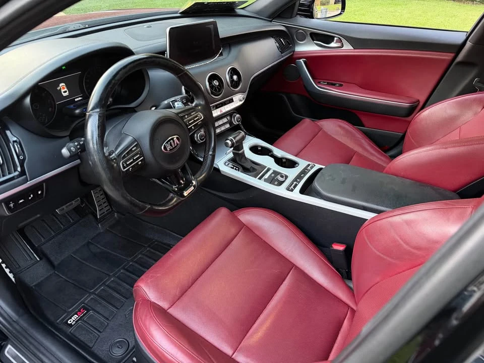2018 Kia Stinger GT - Image 7 of 13