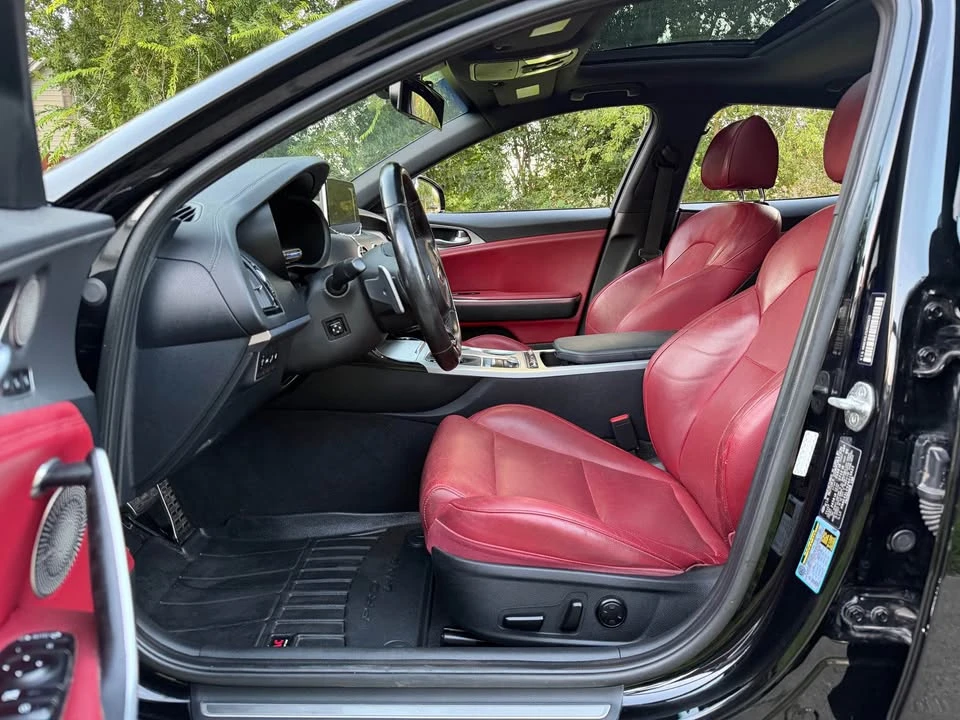 2018 Kia Stinger GT - Image 6 of 13