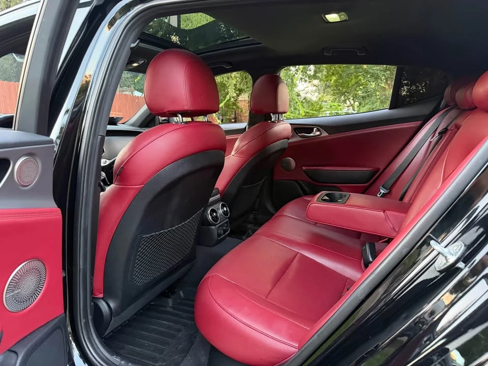 2018 Kia Stinger GT - Image 9 of 13