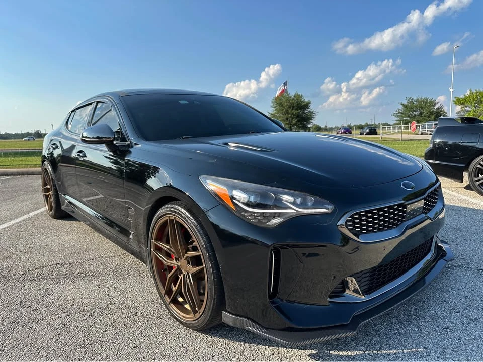 2018 Kia Stinger GT - Image 2 of 13