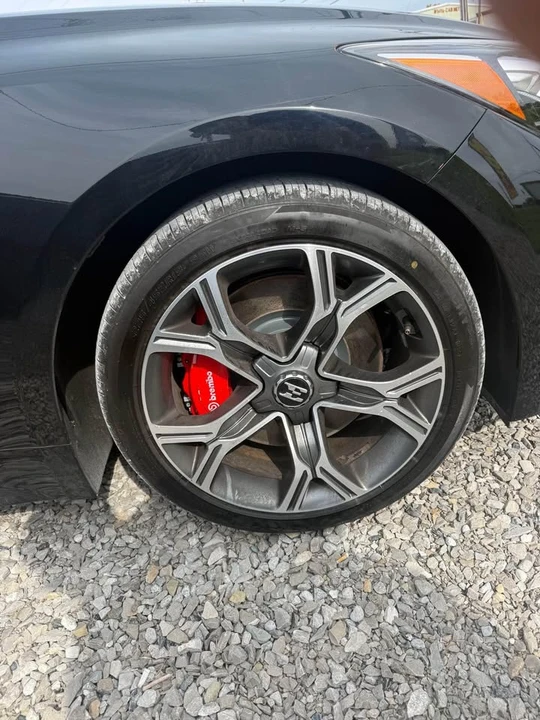 2018 Kia Stinger GT - Image 5 of 13
