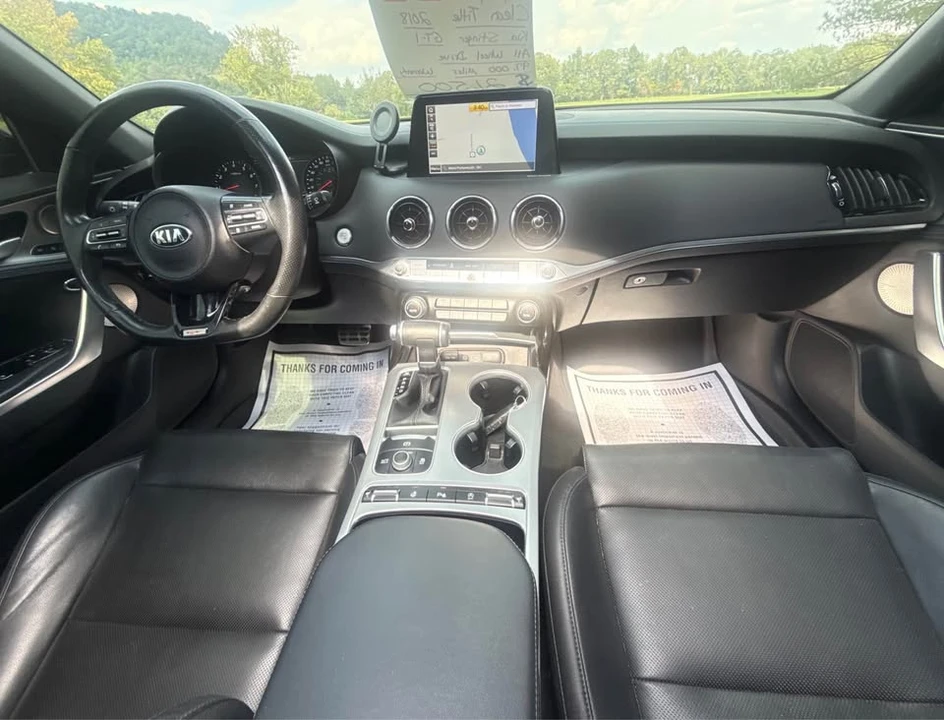 2018 Kia Stinger GT - Image 10 of 20