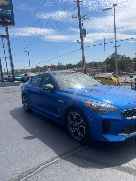 2018 Kia Stinger GT - Image 2 of 5