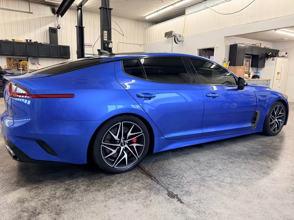 2018 Kia Stinger GT - Image 4 of 10