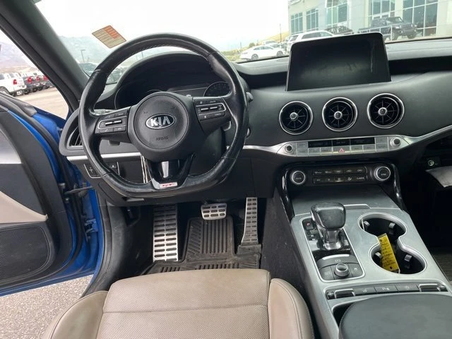2018 Kia Stinger GT - Image 15 of 20