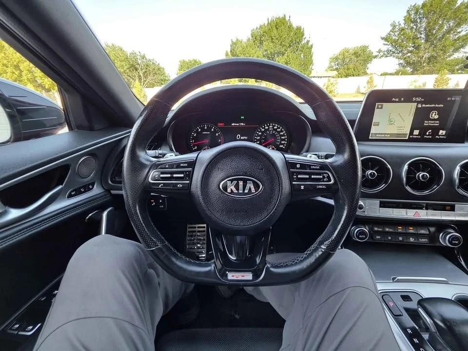2018 Kia Stinger GT - Image 12 of 16