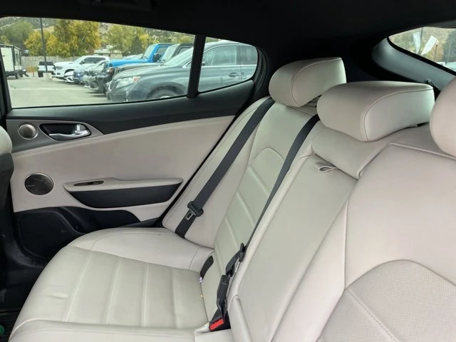 2018 Kia Stinger GT - Image 14 of 20