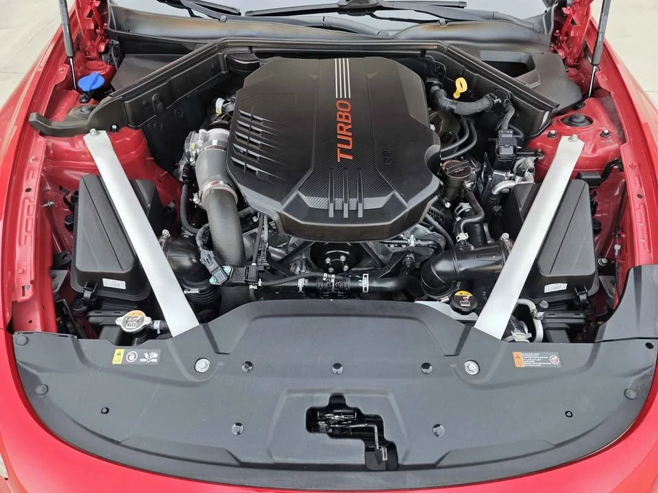 2018 Kia Stinger GT - Image 5 of 16