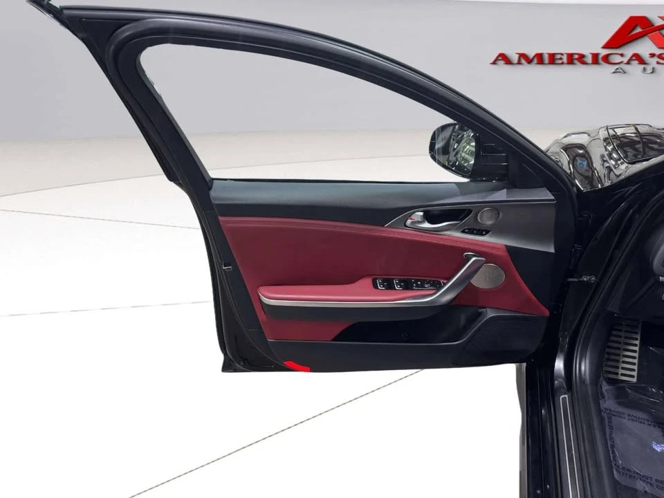 2018 Kia Stinger GT - Image 15 of 15
