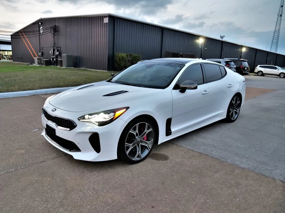 2018 Kia Stinger GT - Image 2 of 20