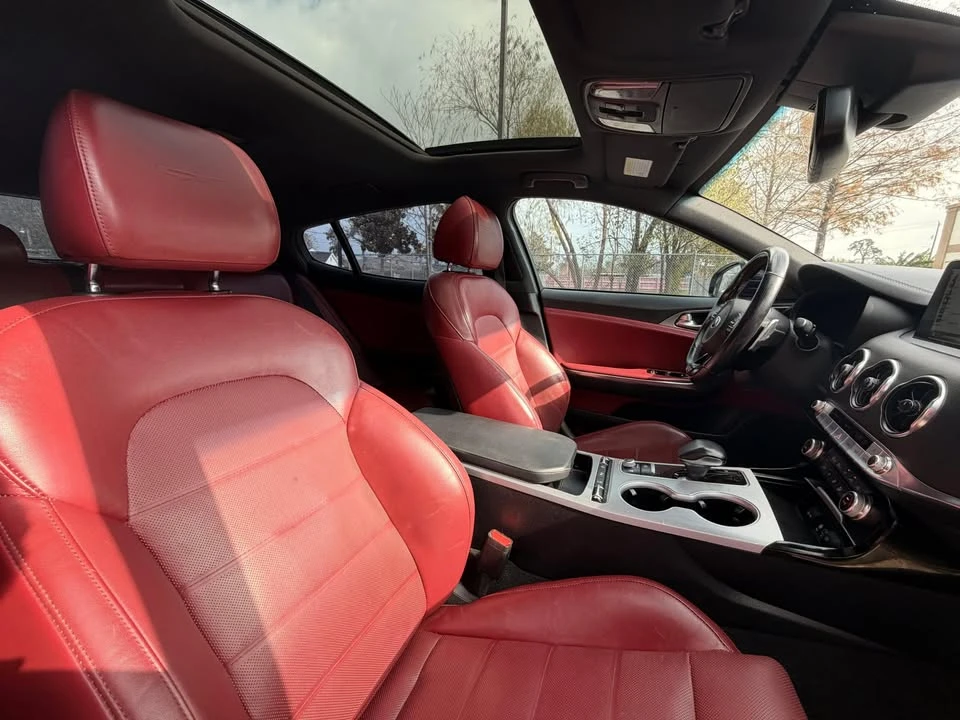 2018 Kia Stinger GT - Image 16 of 16