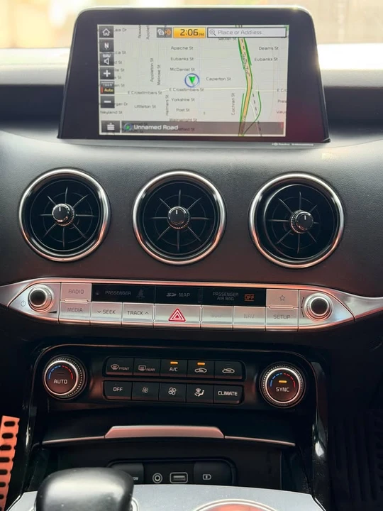 2018 Kia Stinger GT - Image 15 of 16