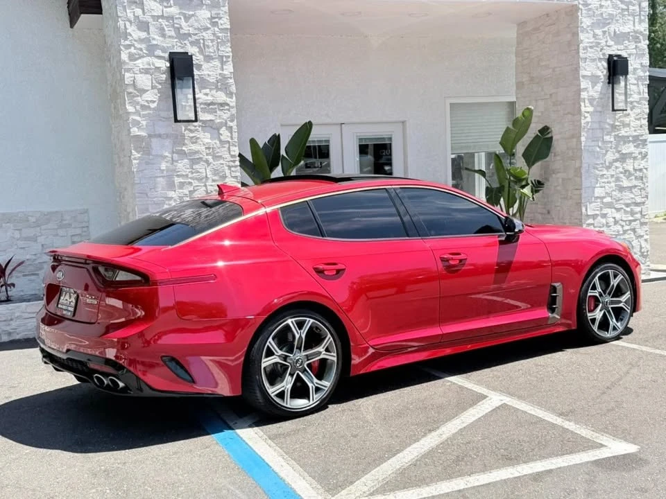 2018 Kia Stinger GT - Image 18 of 20