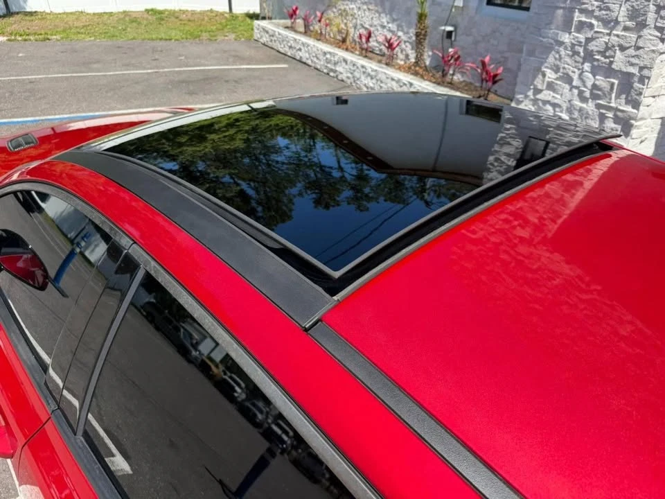 2018 Kia Stinger GT - Image 17 of 20