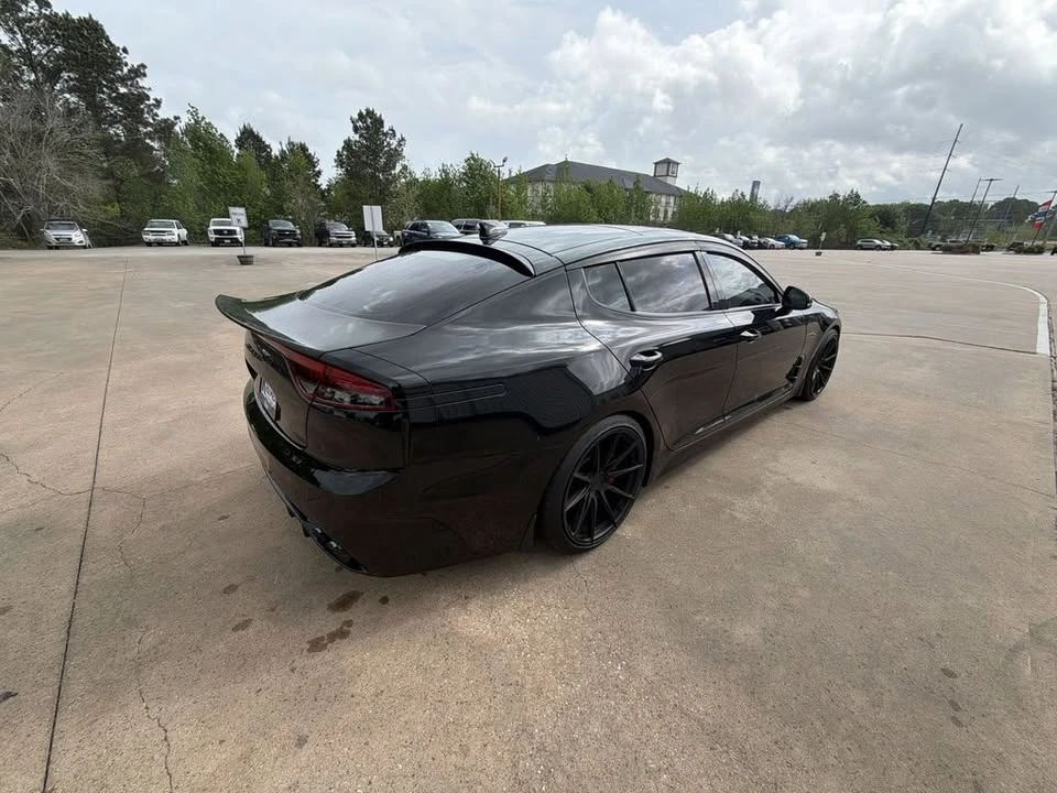 2018 Kia Stinger GT - Image 8 of 15