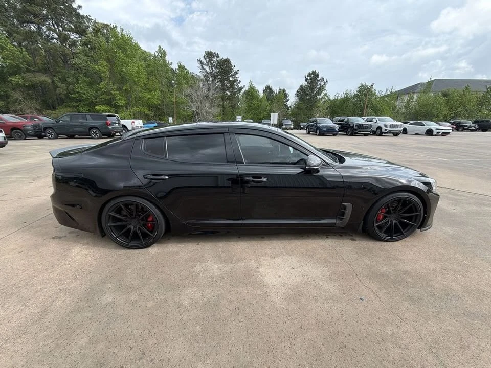 2018 Kia Stinger GT - Image 9 of 15