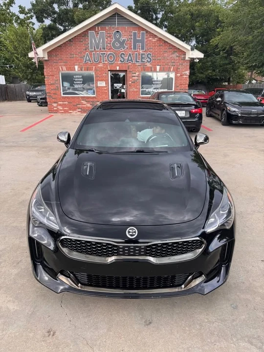 2018 Kia Stinger GT - Image 10 of 20