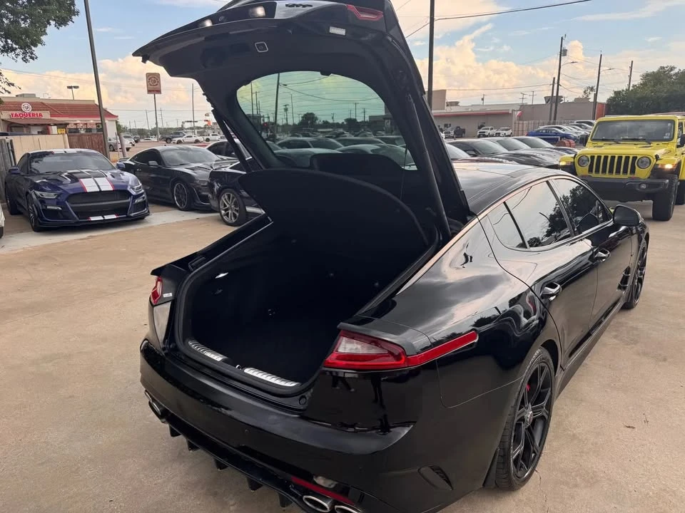 2018 Kia Stinger GT - Image 18 of 20
