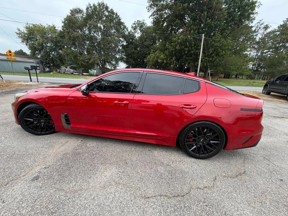 2018 Kia Stinger GT - Image 8 of 20