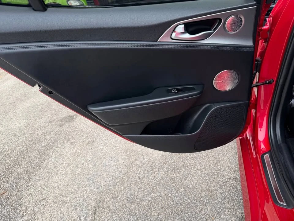 2018 Kia Stinger GT - Image 13 of 20