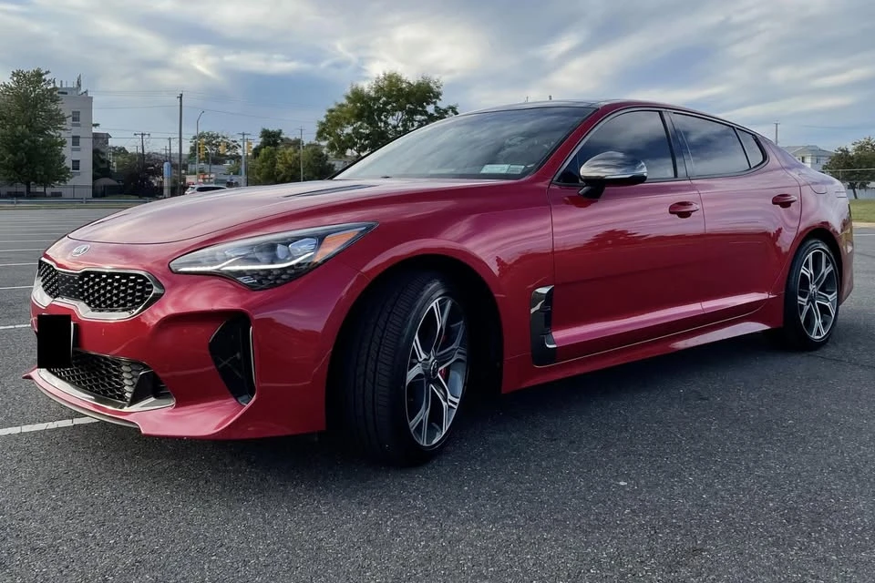 2018 Kia Stinger GT - Image 2 of 10