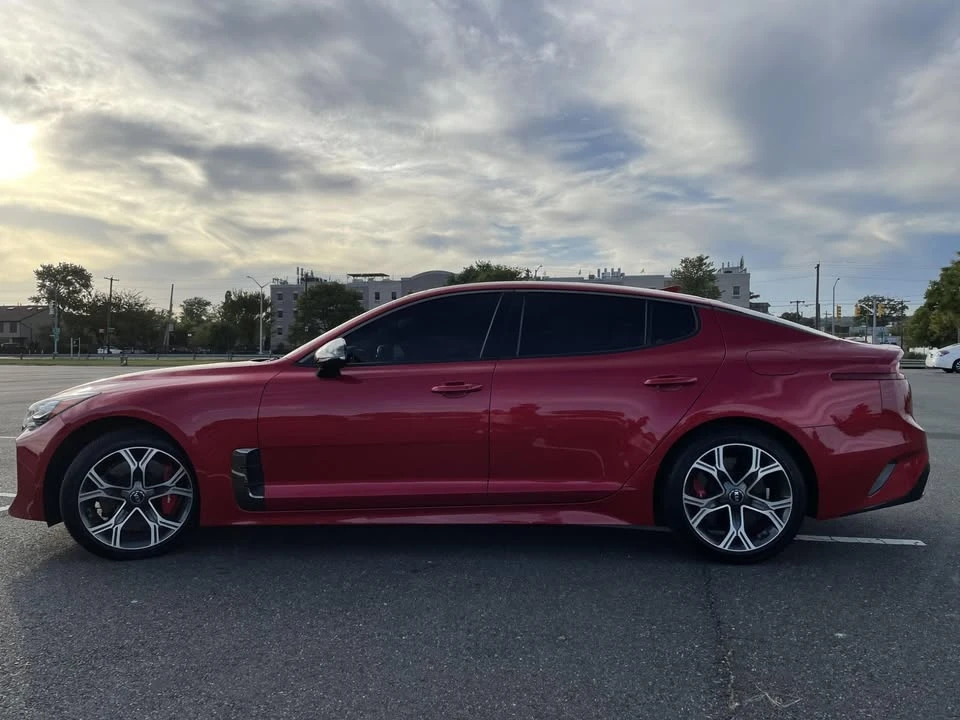 2018 Kia Stinger GT - Image 8 of 10