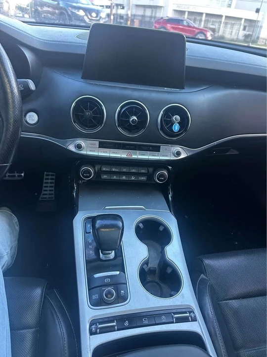 2018 Kia Stinger GT - Image 3 of 8