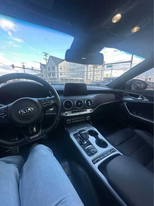 2018 Kia Stinger GT - Image 4 of 8