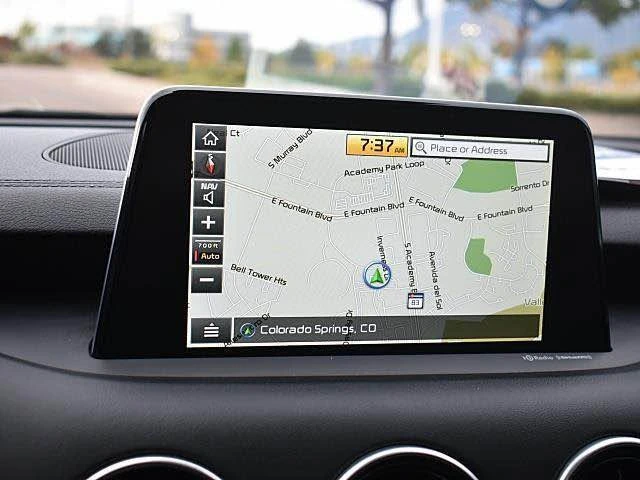 2018 Kia - Image 8 of 12