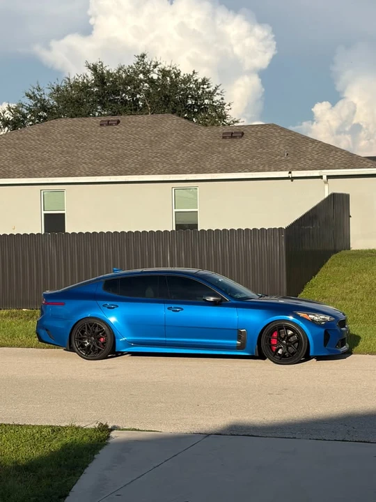 2018 Kia Stinger GT - Image 5 of 10